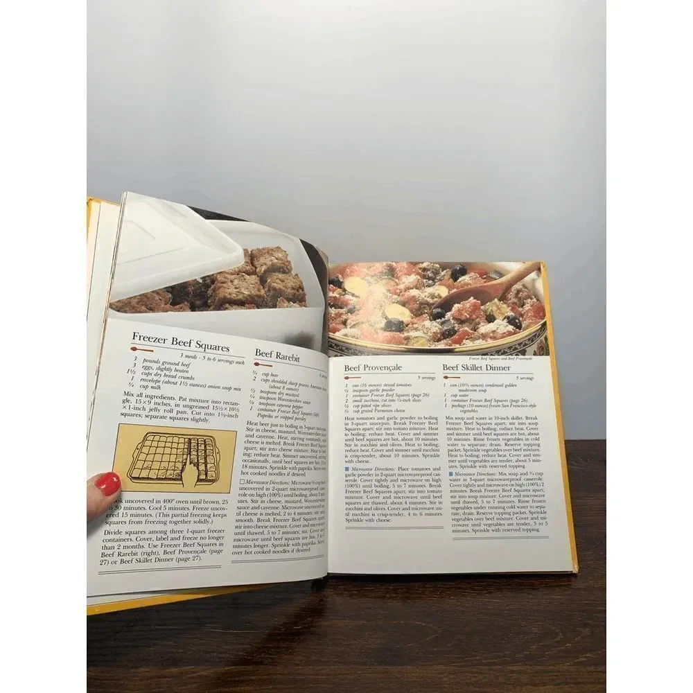 Betty Crocker's Timesaving Cookbook 8x10